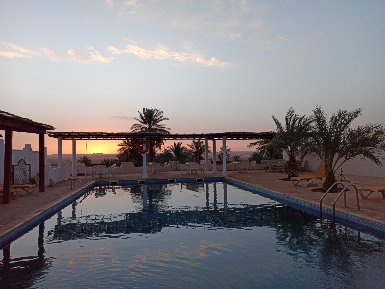 coucher-de-soleil-piscine